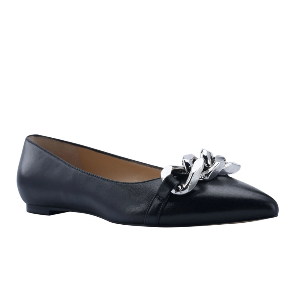 Marc Fisher Ltd, Seluna Flat